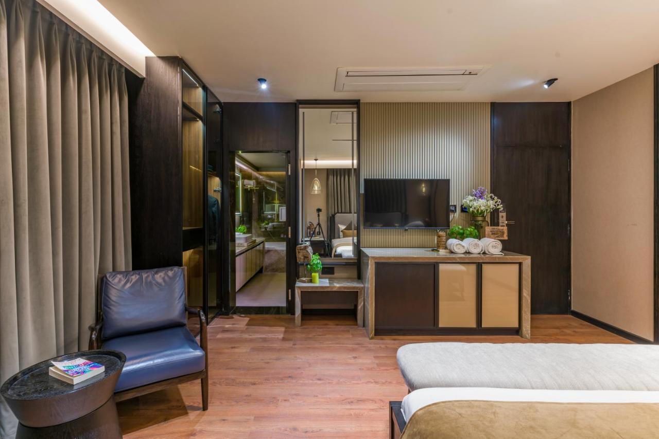 Radhe Upavan Resort Ahmedabad Exterior foto