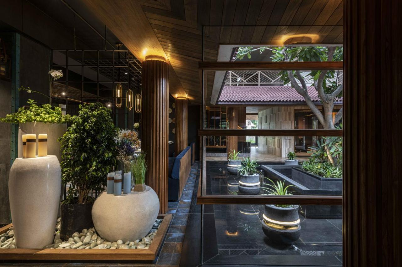 Radhe Upavan Resort Ahmedabad Exterior foto